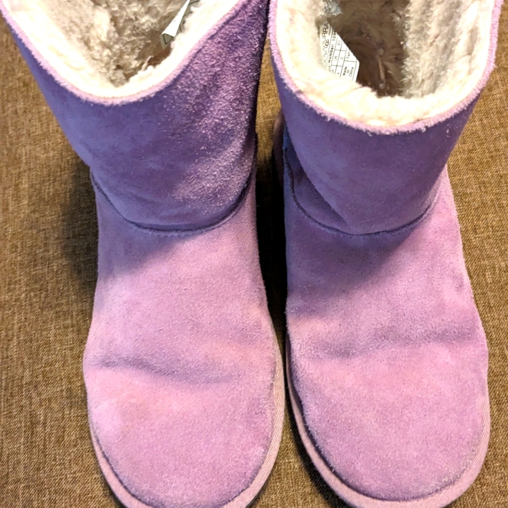 Girls boots